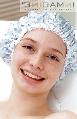 24P Shower caps