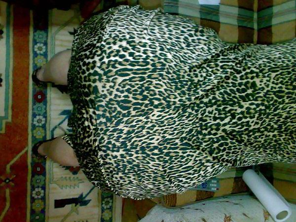 11P Neighbor's wife (komsu)