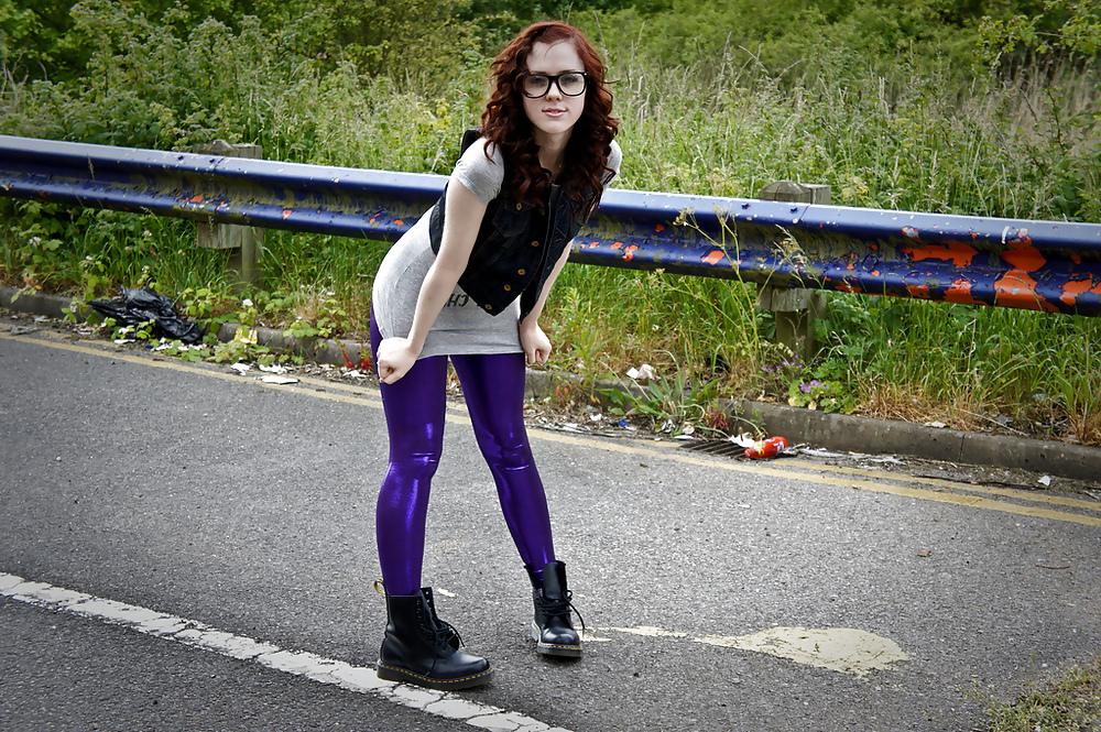 7P Sexy Nerdy Girls