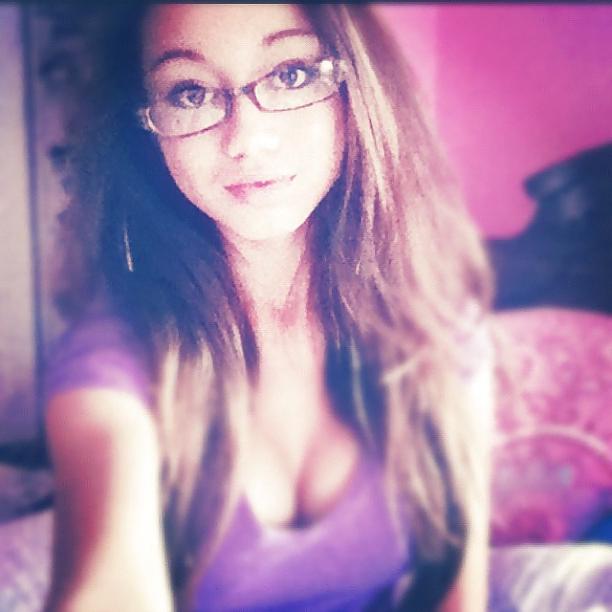 7P Sexy Nerdy Girls