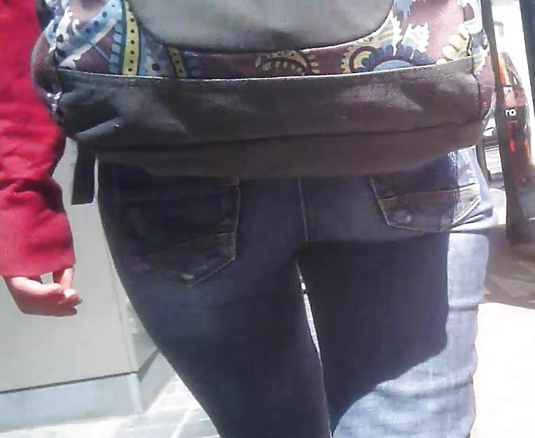 25P Nerdy Chick Jeans Ass