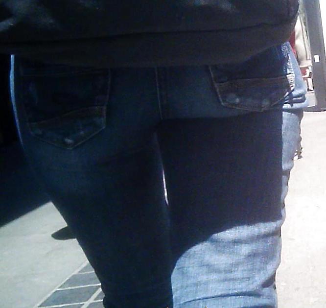 25P Nerdy Chick Jeans Ass