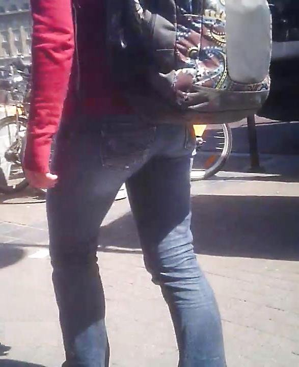 25P Nerdy Chick Jeans Ass