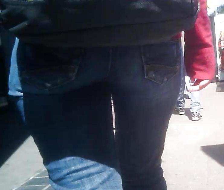 25P Nerdy Chick Jeans Ass