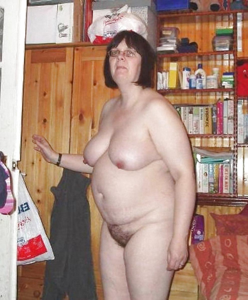25P Grannies BBW Matures #19