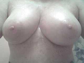21P BBW Mature Wife Self Pics
