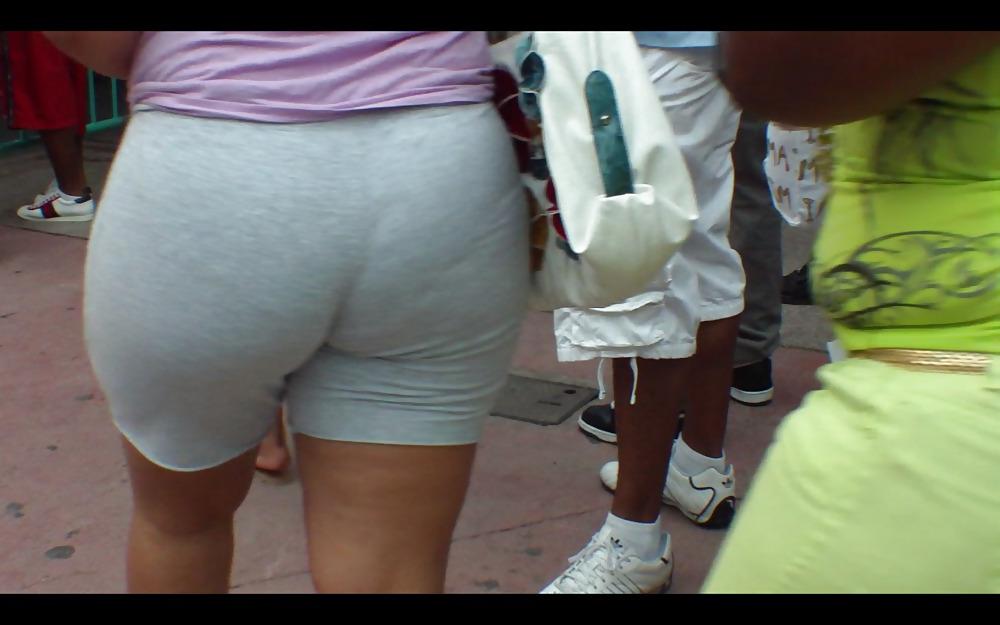 25P Black STREET BOOTY voyeur redbone ebony chicks!