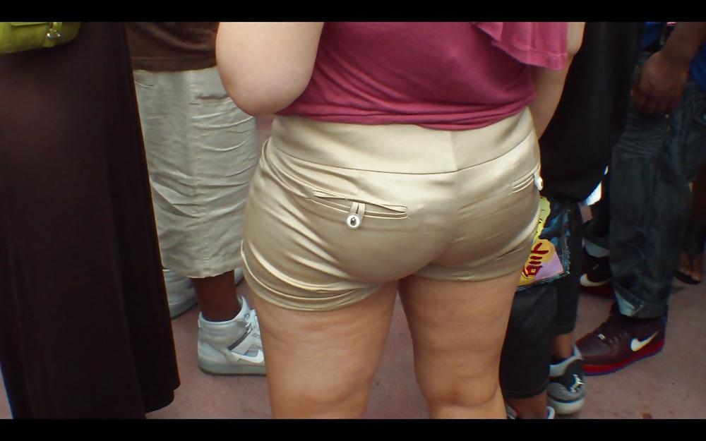 25P Black STREET BOOTY voyeur redbone ebony chicks!