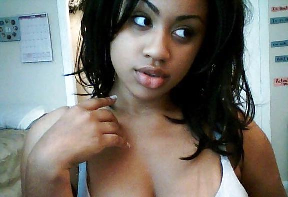 25P Amateur Black Girls 50