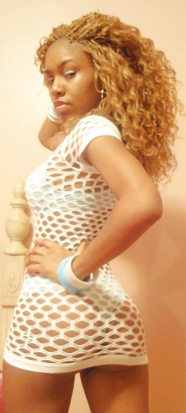 25P Amateur Black Girls 50