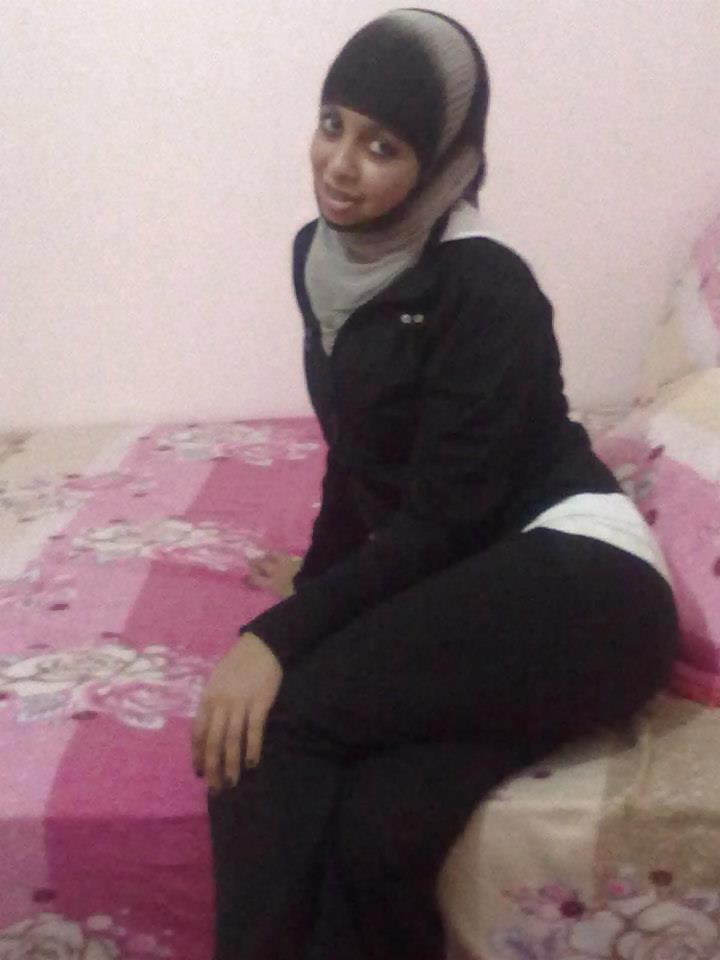 9P Arab turkish women 45