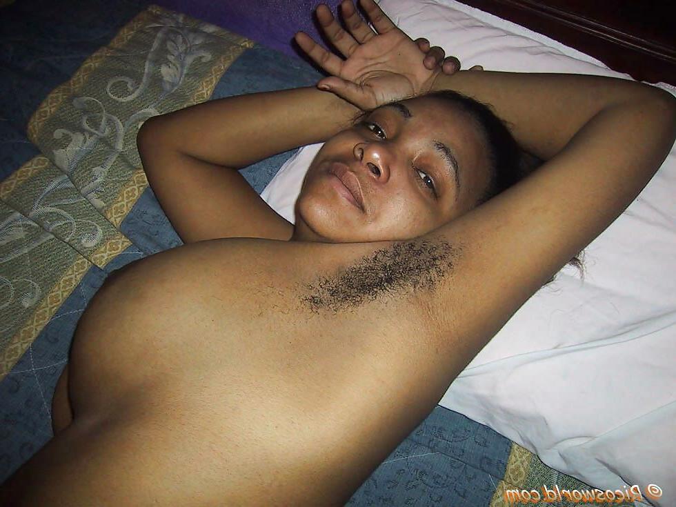 25P Hairy Armpits Black Beauties