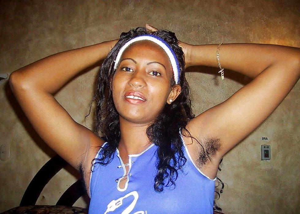 25P Hairy Armpits Black Beauties