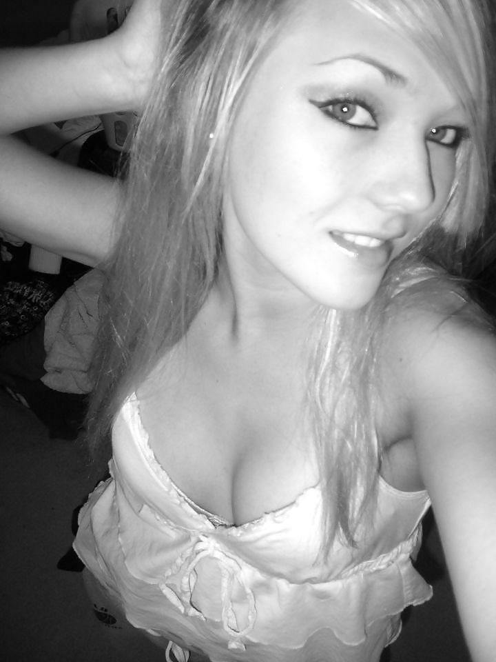 25P Danish fuck slut Mette W. Christensen age 20, Norre Snede