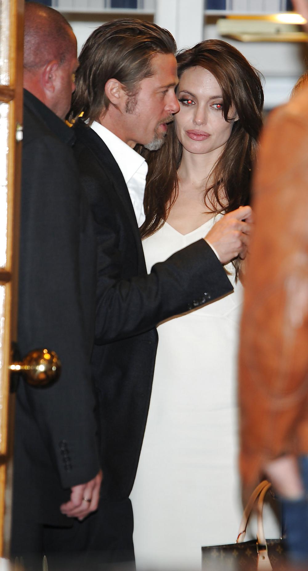 12P Angelina Jolie dining Tetou restaurant France