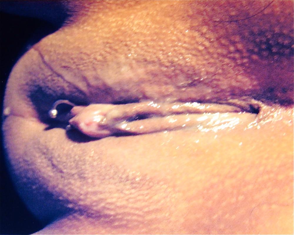 22P Labia love