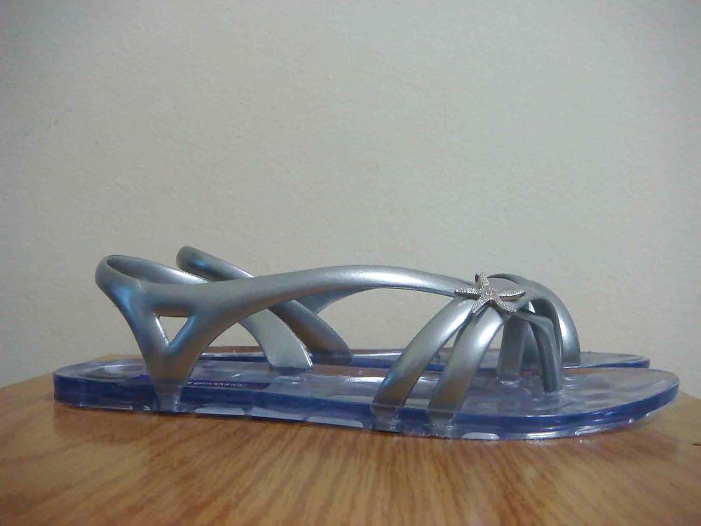 23P Sandalia plastica transparente