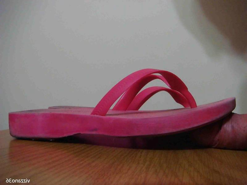 24P Chinelo de borracha rosa