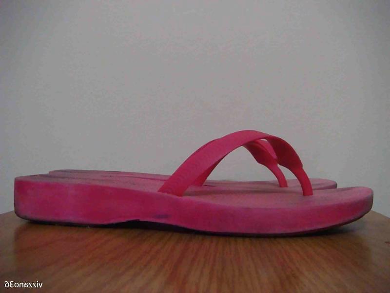 24P Chinelo de borracha rosa