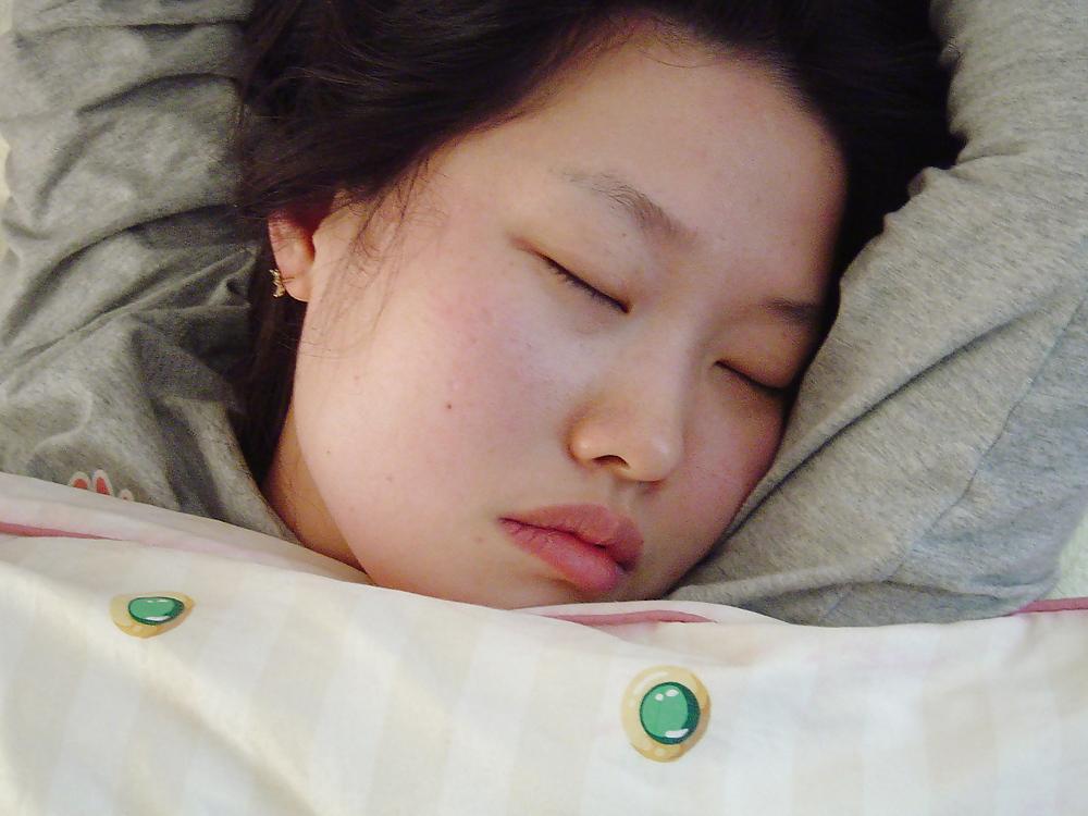 5P Pix of korean wife 