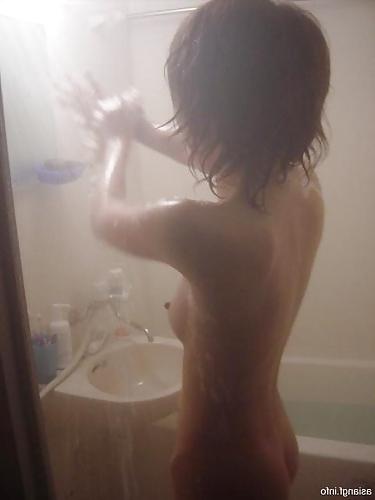 25P Private Photo's Young Asian Naked Chicks 3