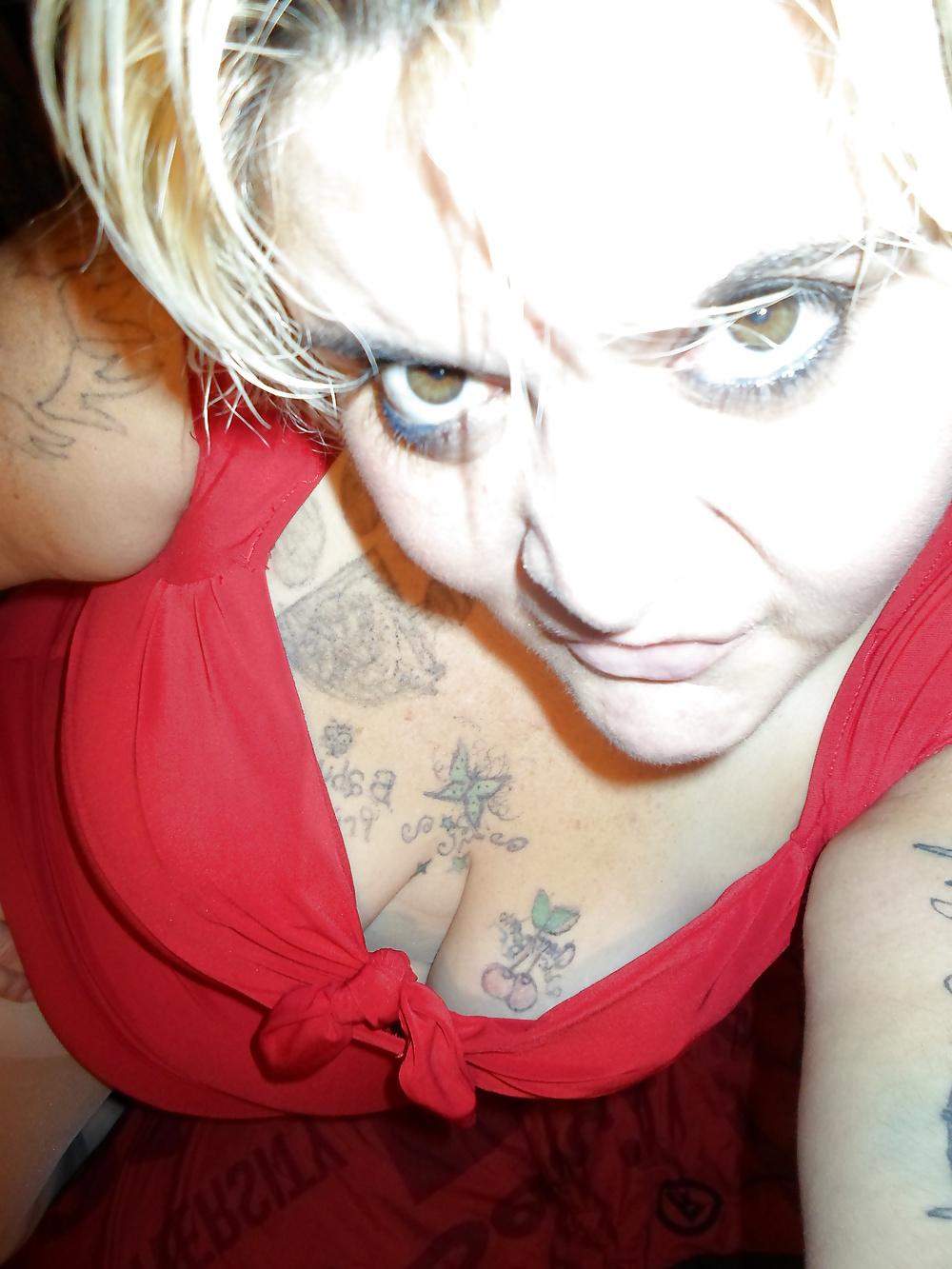 25P Naughty teasing posing in red n gold 