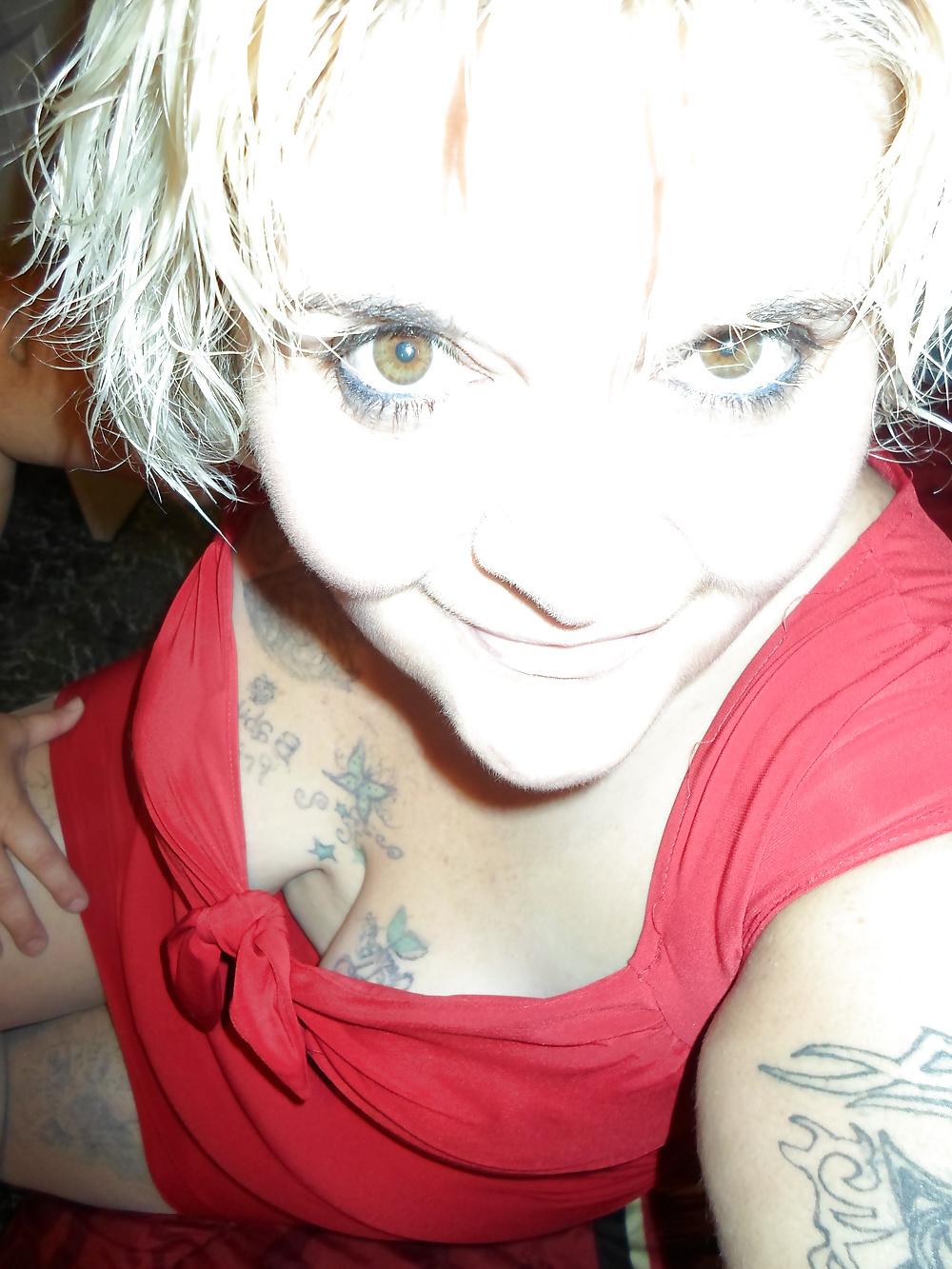 25P Naughty teasing posing in red n gold 