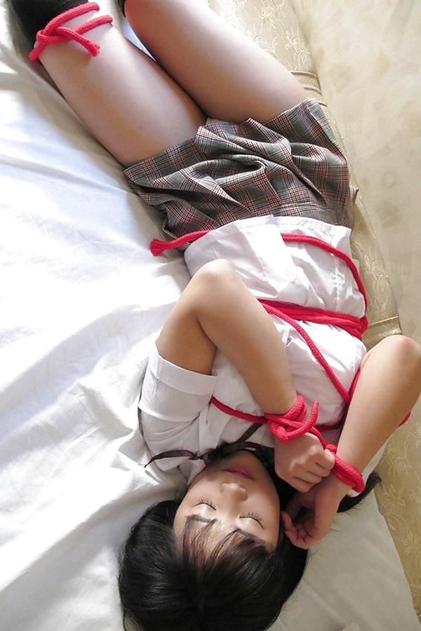 25P Asian schoolgirl