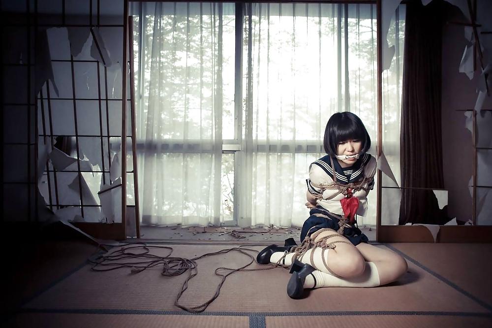 25P Asian schoolgirl