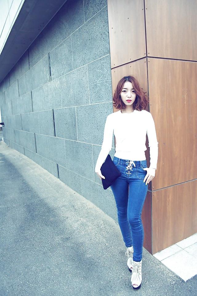 25P Korean bitches are just dicksheaths for white men