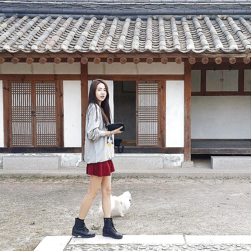 25P Korean bitches are just dicksheaths for white men