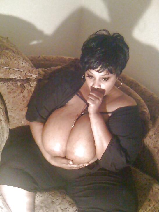 25P Huge Black Boobs Amateurs 2