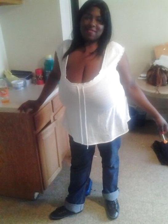 25P Huge Black Boobs Amateurs 2
