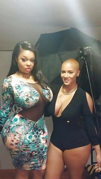 25P Huge Black Boobs Amateurs 2