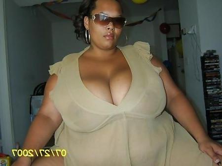 25P Huge Black Boobs Amateurs