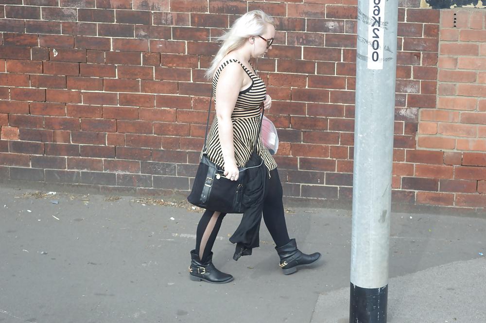 6P British Chubby Blonde