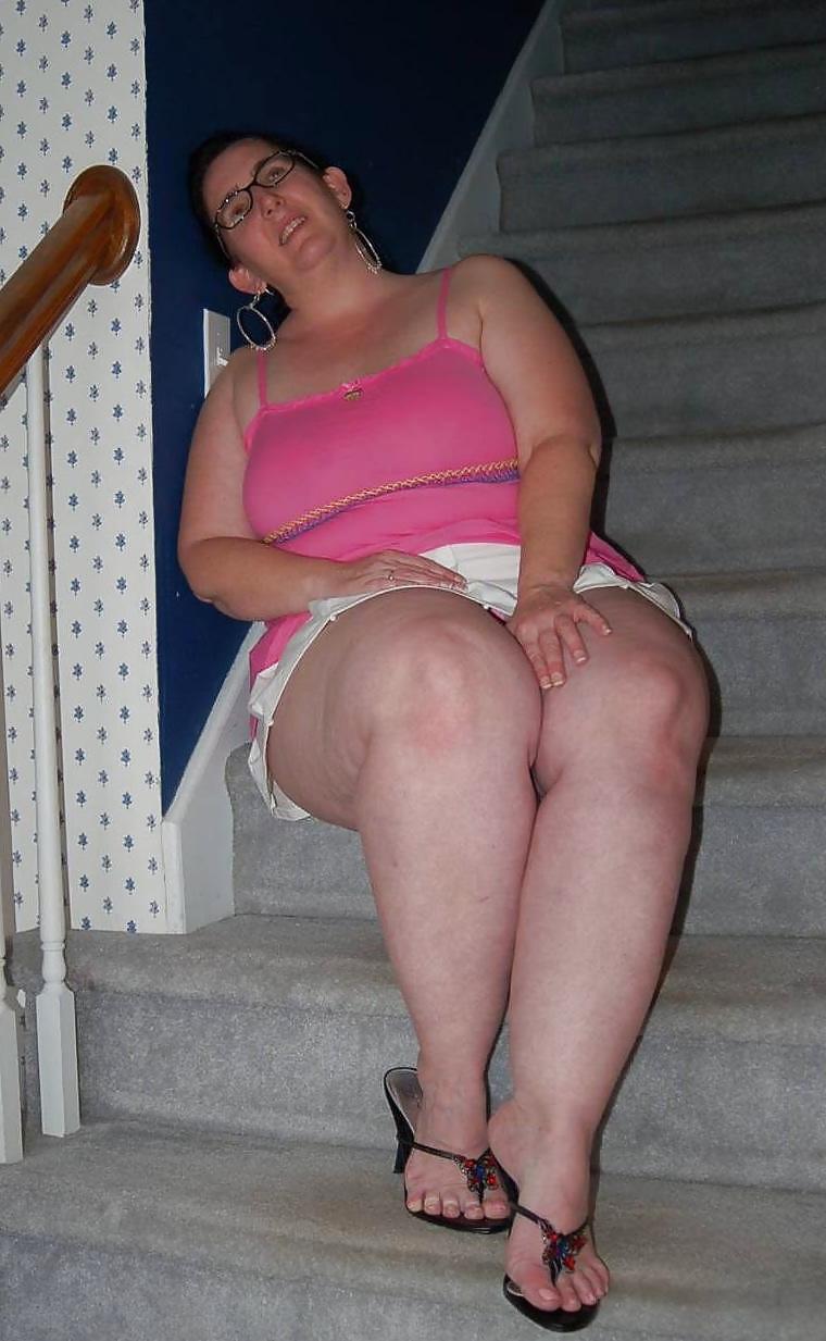 25P Under skirts at bbw