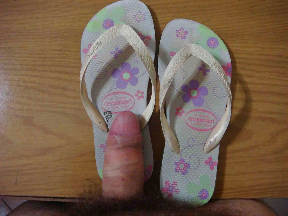 19P Havaianas flowers