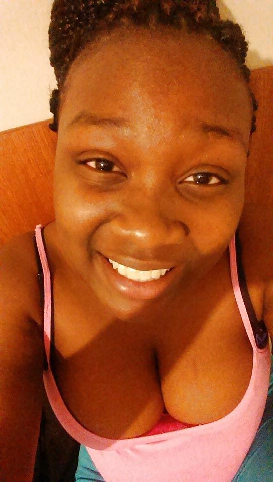 8P Big boobs black teen in bikini