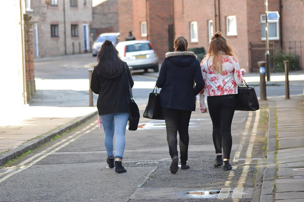 7P British Teens York