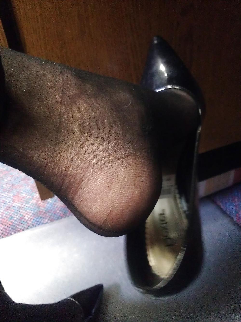 12P Great Stockings, Legs and Feet (3)