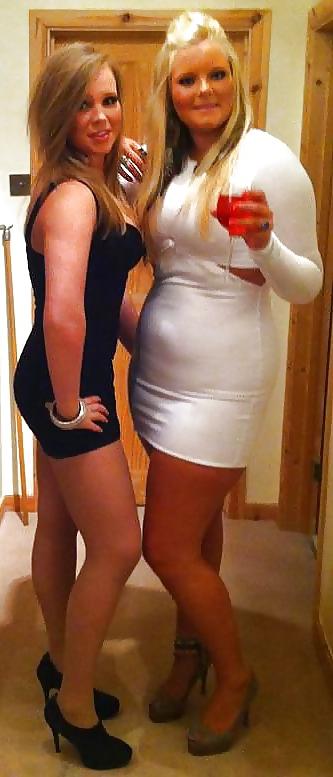 19P Left or right who is the hottest?