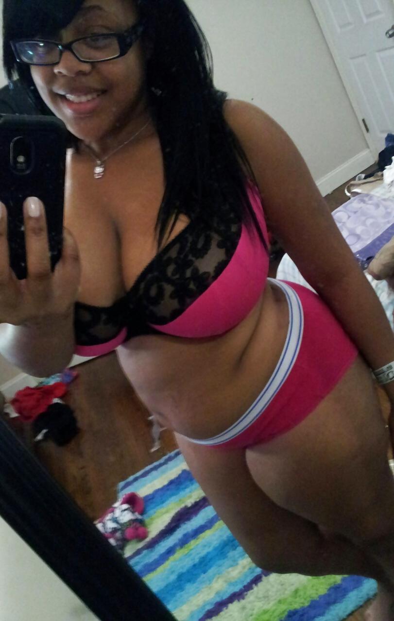 14P Black Women: BBW Titties