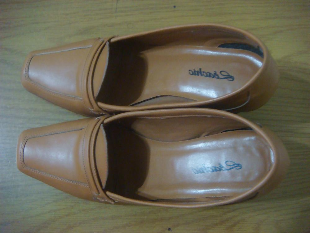 25P Sapatos salto alto Leachick