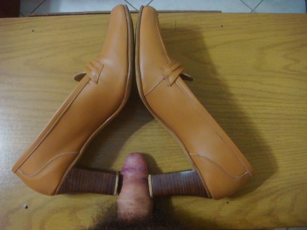 25P Sapatos salto alto Leachick
