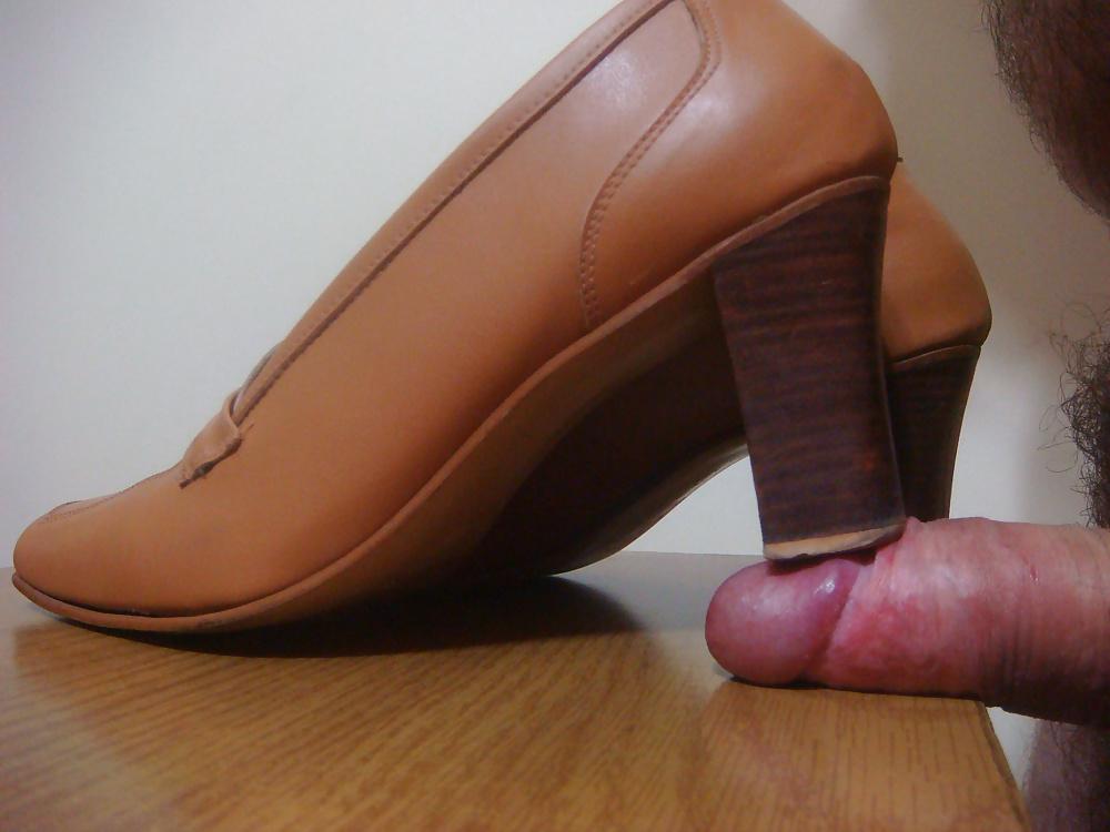 25P Sapatos salto alto Leachick