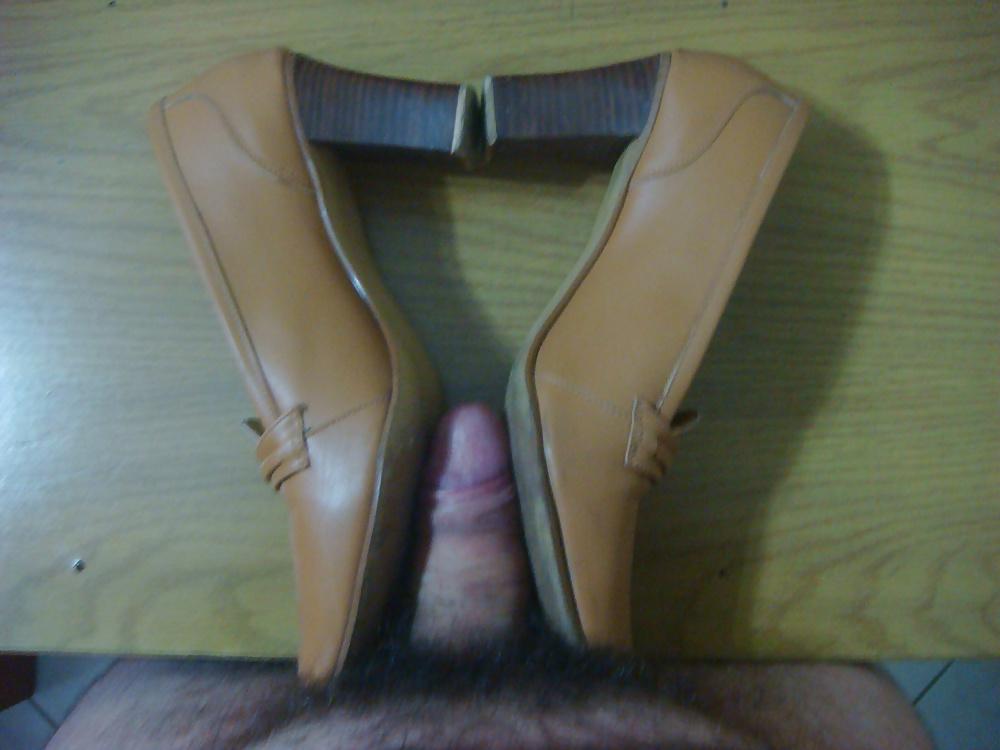 25P Sapatos salto alto Leachick