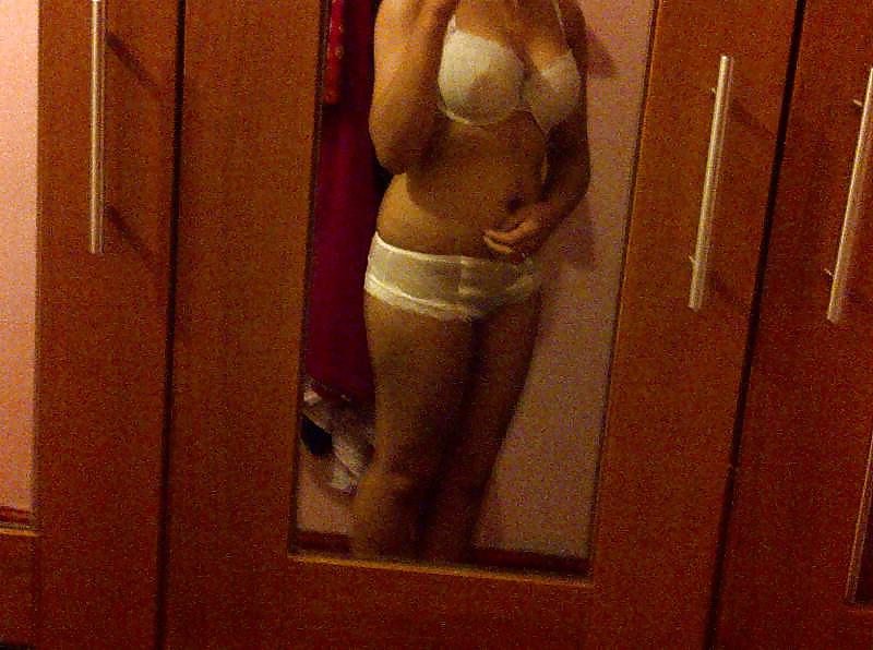 25P Paki british hoe