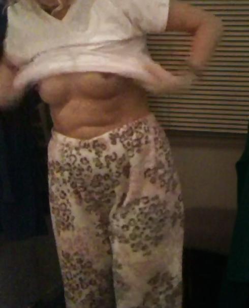 24P Wife out of the shower