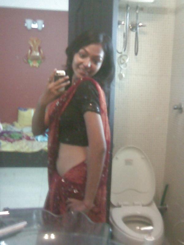 17P Private Photo's Young Asian Naked Chicks 14 INDIAN